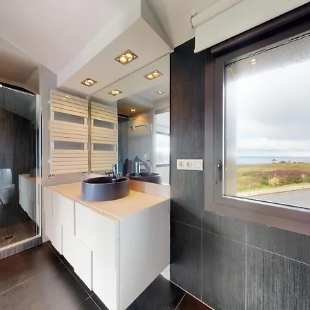 Villa And Sea Barrika